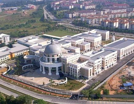 马来西亚世纪大学